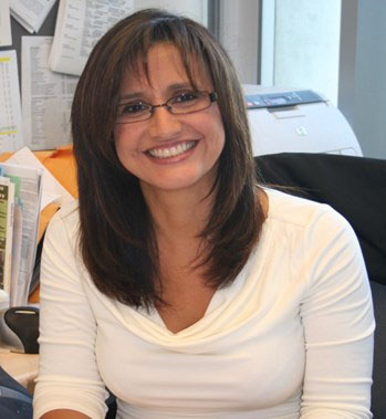 ROSEANNA BARRÓN
